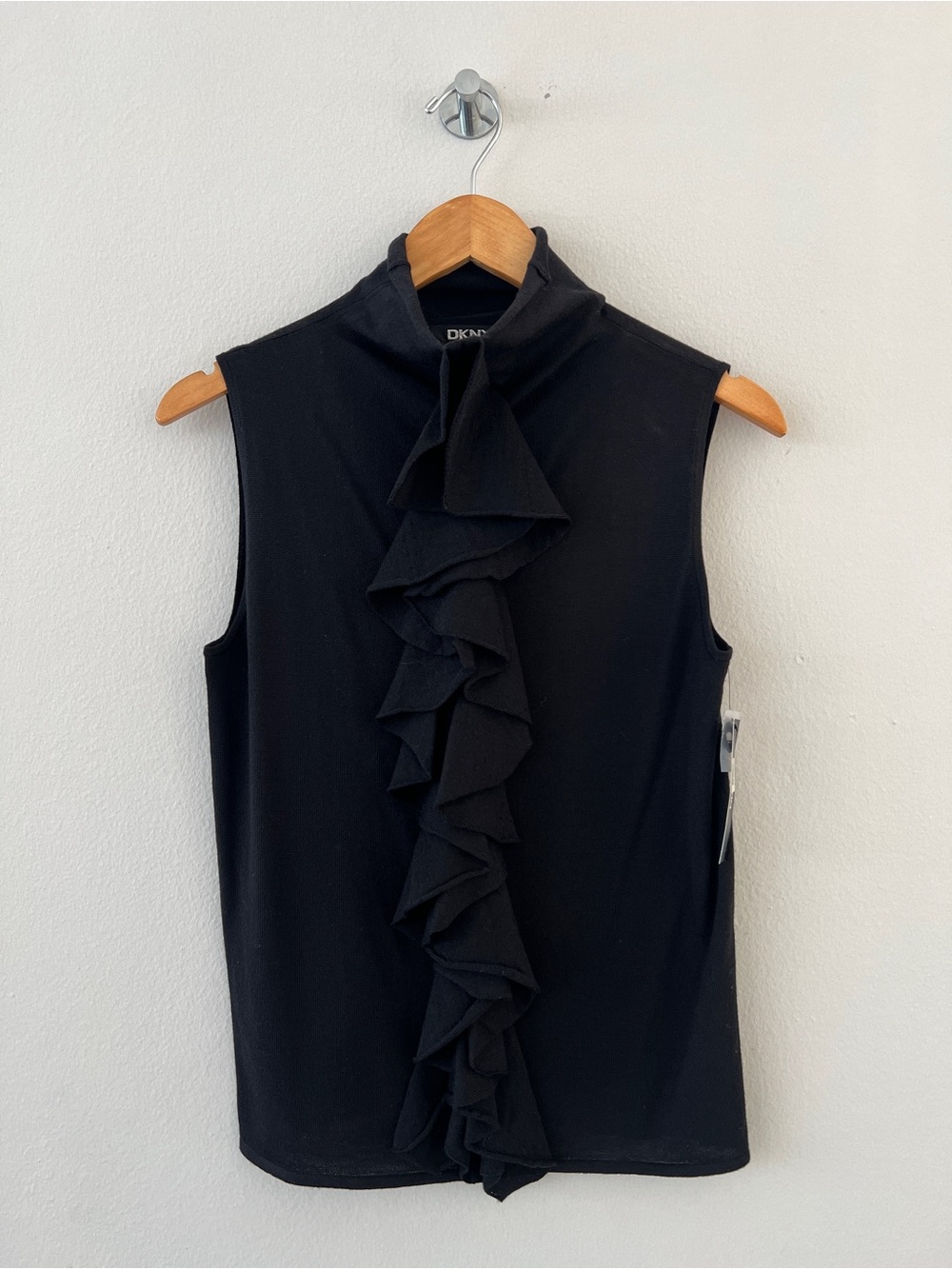DKNY Black Sleeveless Ruffle Front Mock Neck Top